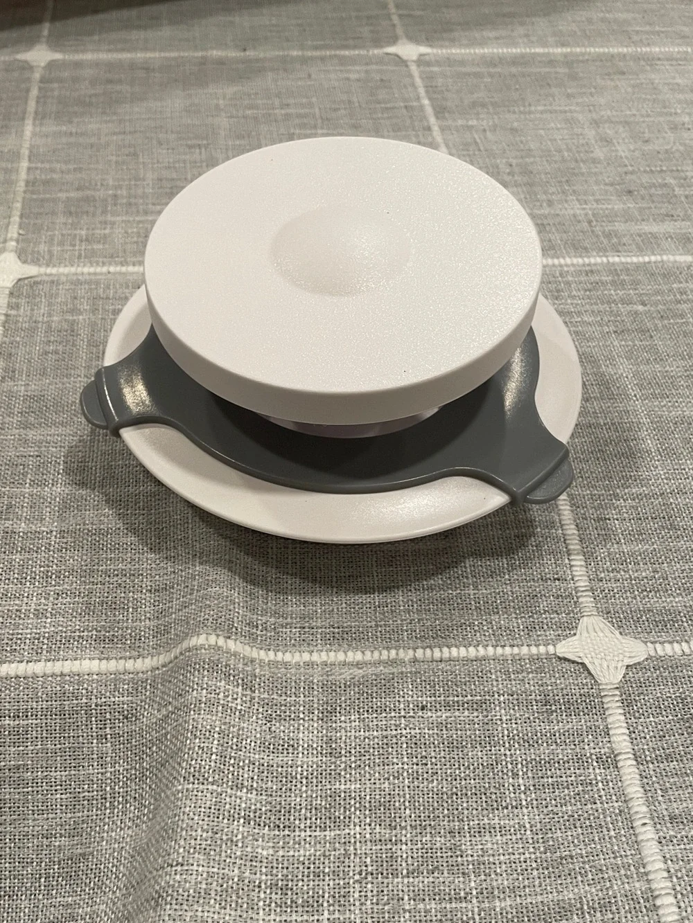Pampered chef burger press